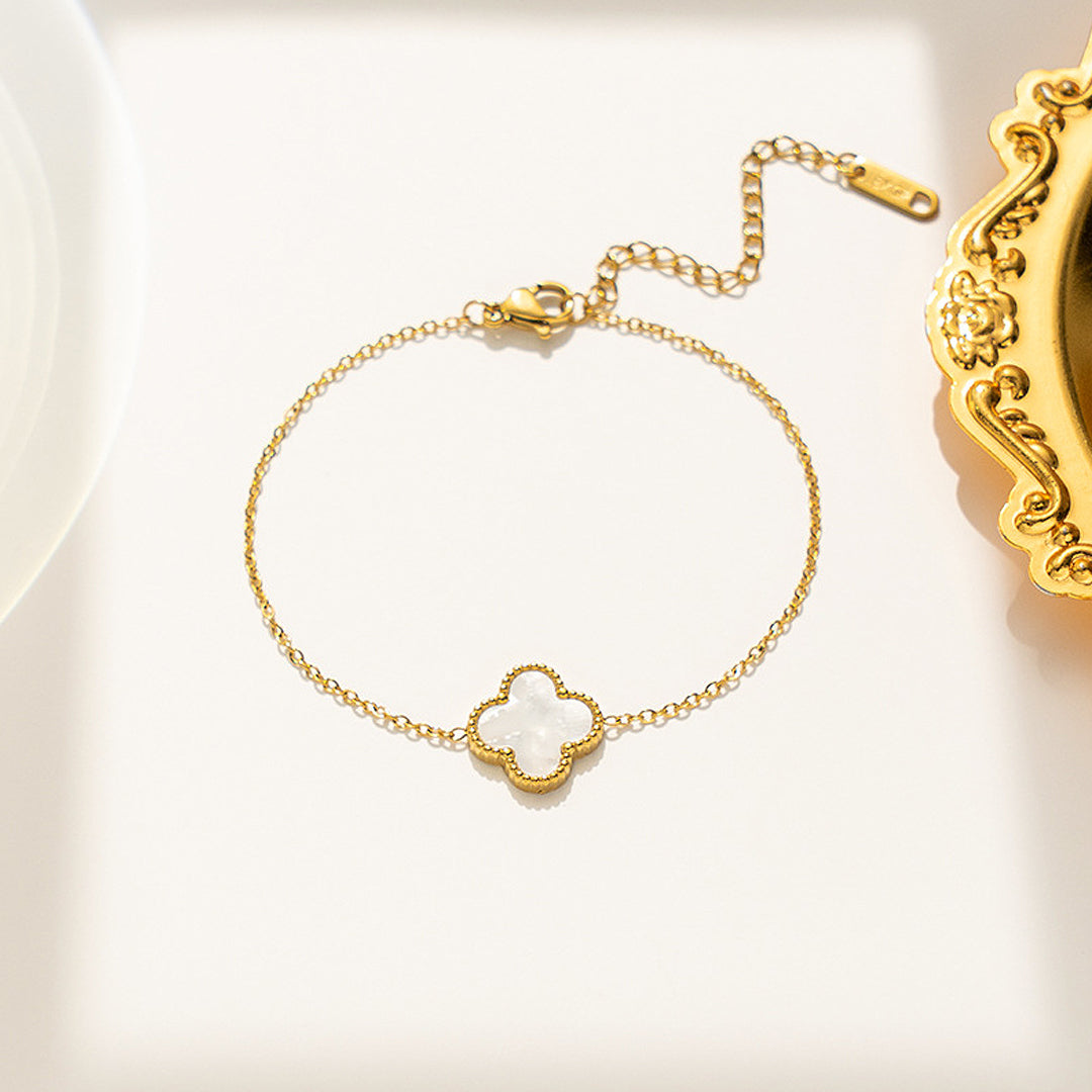 Four-Leaf Clover Charm Bracelet | Luxe6460 - bangle | Singapore Jewellery, Wedding Rings & Gifts | Same Day Delivery | Tiara.com.sg