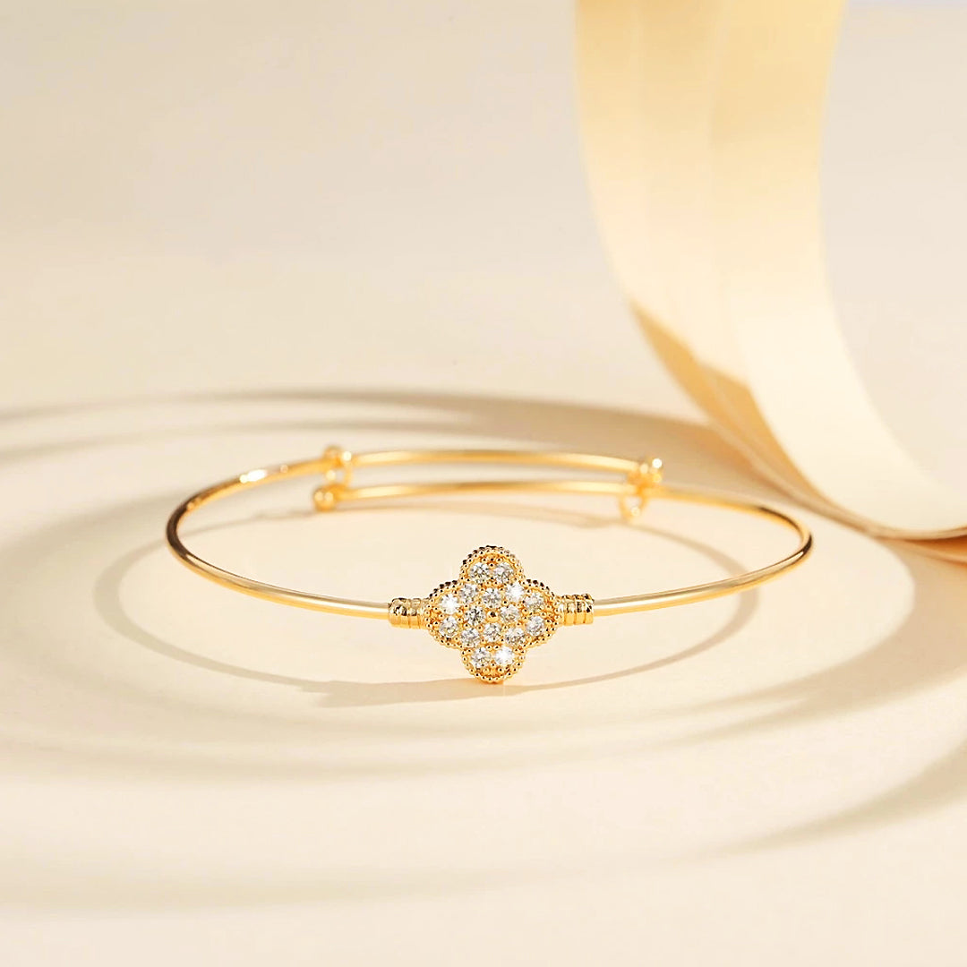Clover Gold Bangle Bracelet | Luxe6503 - bangle | Singapore Jewellery, Wedding Rings & Gifts | Same Day Delivery | Tiara.com.sg