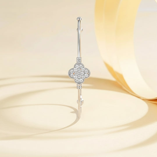 Clover Gold Bangle Bracelet | Luxe6503 - bangle | Singapore Jewellery, Wedding Rings &amp; Gifts | Same Day Delivery | Tiara.com.sg