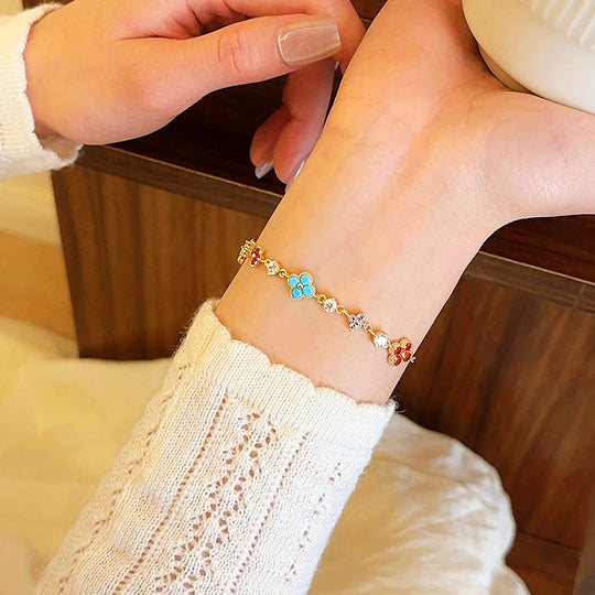 Vibrant Floral Station | 18K Gold | Diamond Simulant | Luxe6513 - Bracelet | Singapore Jewellery, Wedding Rings &amp; Gifts | Same Day Delivery | Tiara.com.sg