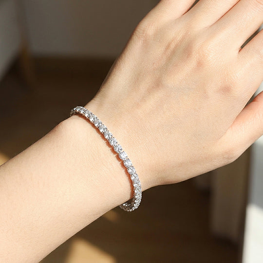 Classic Round-Cut Tennis Bracelet | Women&
