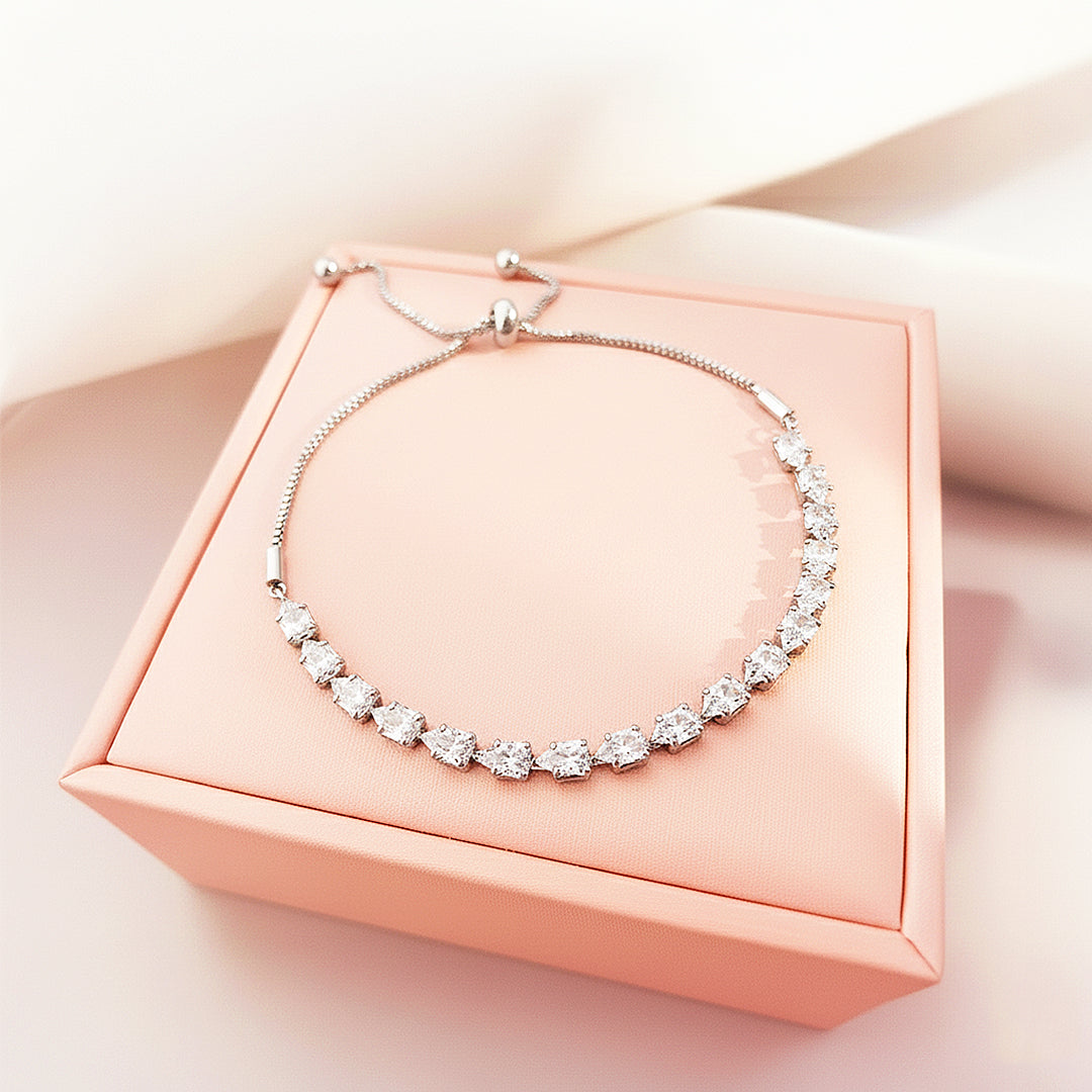 Teardrop Pear-Cut Tennis | 18K Gold & White Gold | Luxe6519 - Bracelet | Singapore Jewellery, Wedding Rings & Gifts | Same Day Delivery | Tiara.com.sg