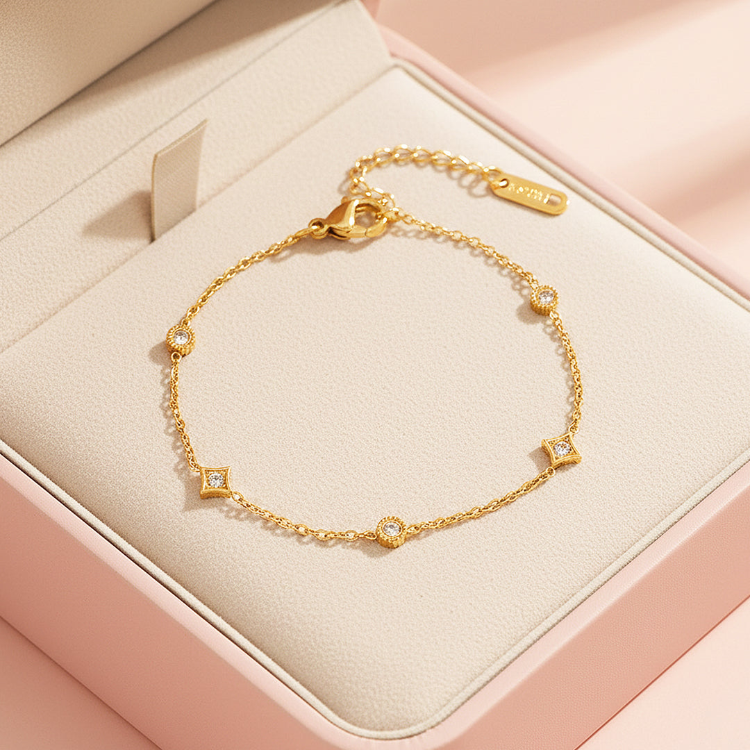 Vintage Star &amp; Medallion Bracelet | 18K Gold | Diamond Simulant | Luxe6525 - Bracelet | Singapore Jewellery, Wedding Rings &amp; Gifts | Same Day Delivery | Tiara.com.sg