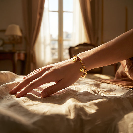 Double Fortune Xi &amp; Fu Beaded Bracelet | 18K Gold | Luxe6530 - Bracelet | Singapore Jewellery, Wedding Rings &amp; Gifts | Same Day Delivery | Tiara.com.sg