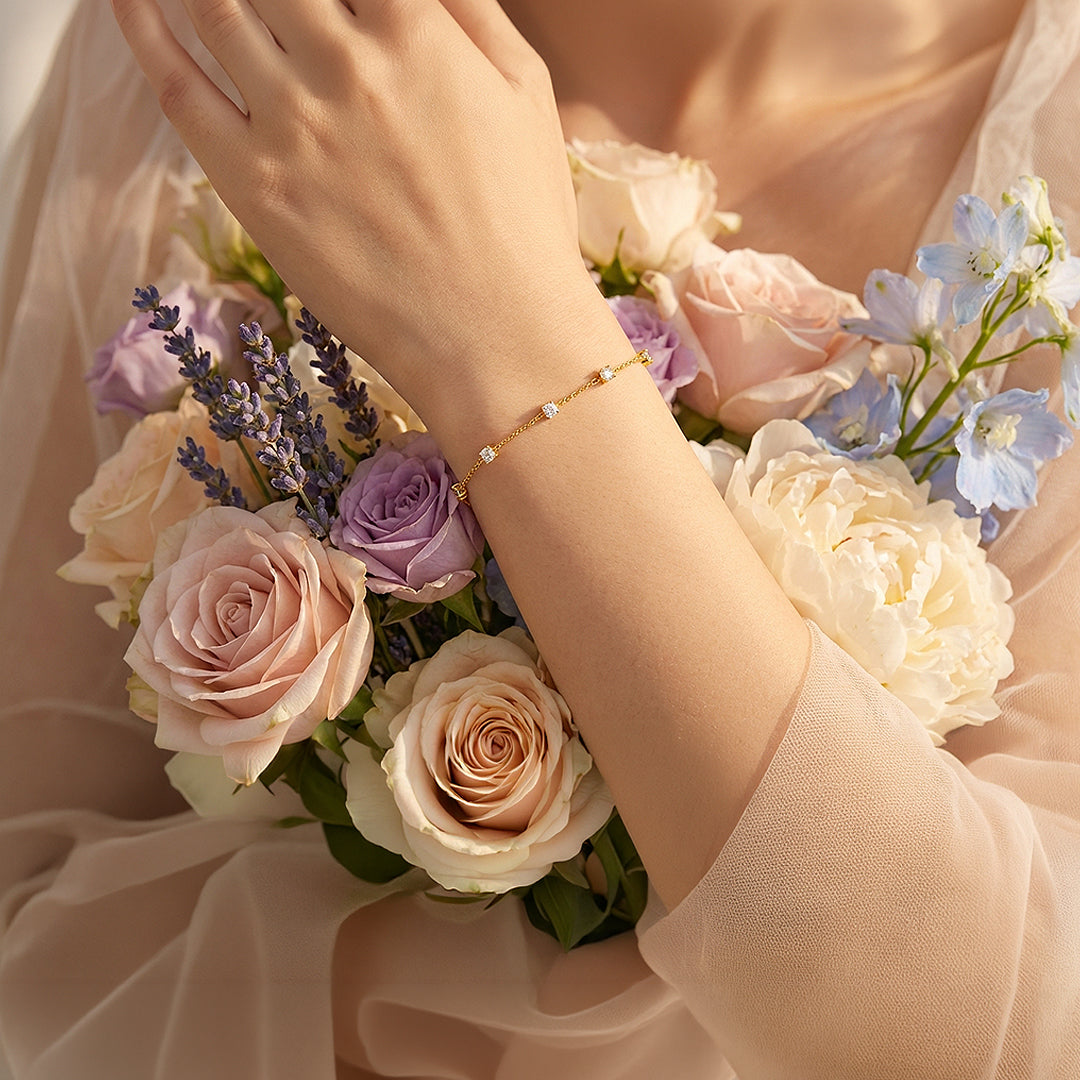 Minimalist Five-Stone Station Bracelet | Luxe6539 - bangle | Singapore Jewellery, Wedding Rings &amp; Gifts | Same Day Delivery | Tiara.com.sg