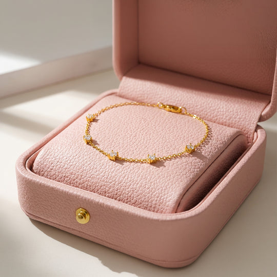 Minimalist Five-Stone Station Bracelet | Luxe6539 - bangle | Singapore Jewellery, Wedding Rings &amp; Gifts | Same Day Delivery | Tiara.com.sg
