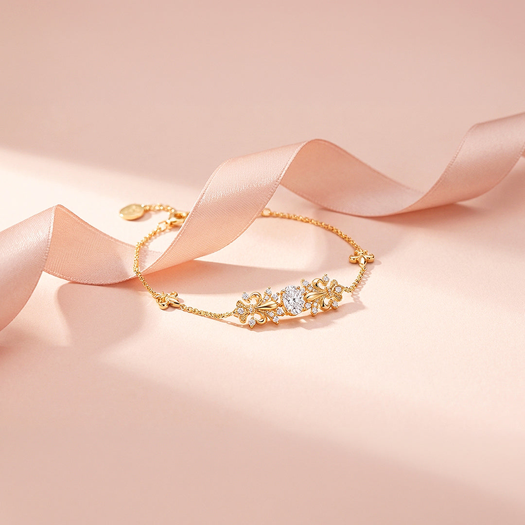 Vintage Fleur-de-Lis Statement Bracelet | 18K Gold | Luxe6540 - bangle | Singapore Jewellery, Wedding Rings &amp; Gifts | Same Day Delivery | Tiara.com.sg