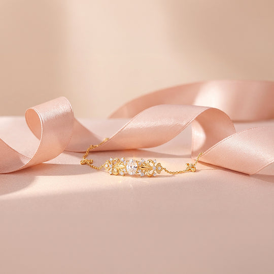 Vintage Fleur-de-Lis Statement Bracelet | 18K Gold | Luxe6540 - bangle | Singapore Jewellery, Wedding Rings &amp; Gifts | Same Day Delivery | Tiara.com.sg