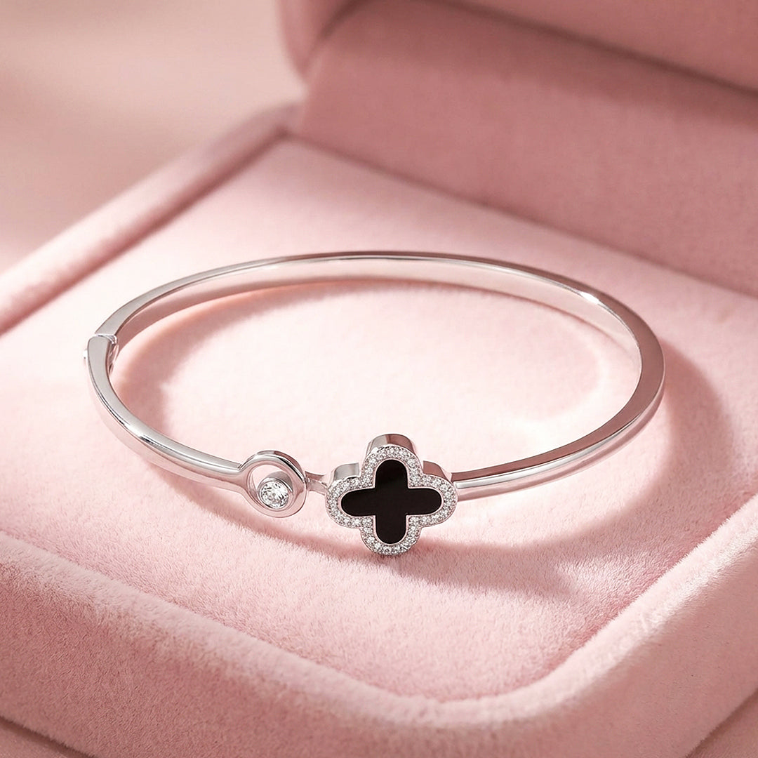 Clover Inlay Cuff | Luxe6556 - bangle | Singapore Jewellery, Wedding Rings &amp; Gifts | Same Day Delivery | Tiara.com.sg