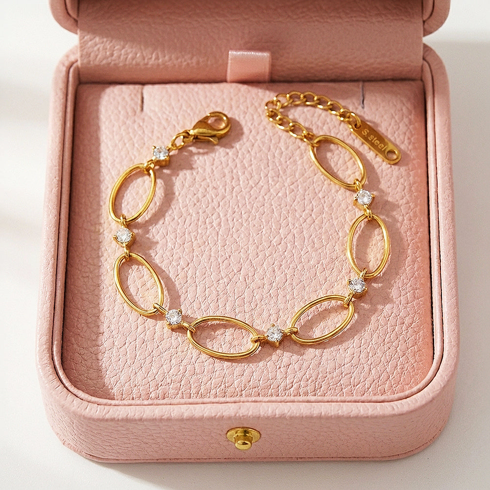 Sculptural Gold Oval Link Chain Bracelet | Luxe6568