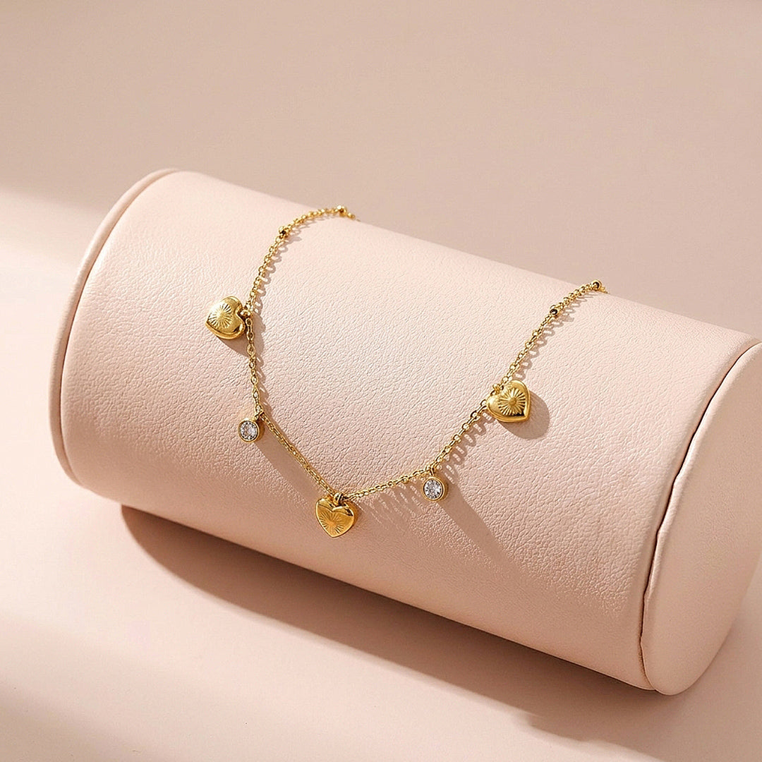 Dainty Gold Heart Charm Drop Bracelet | Luxe6570