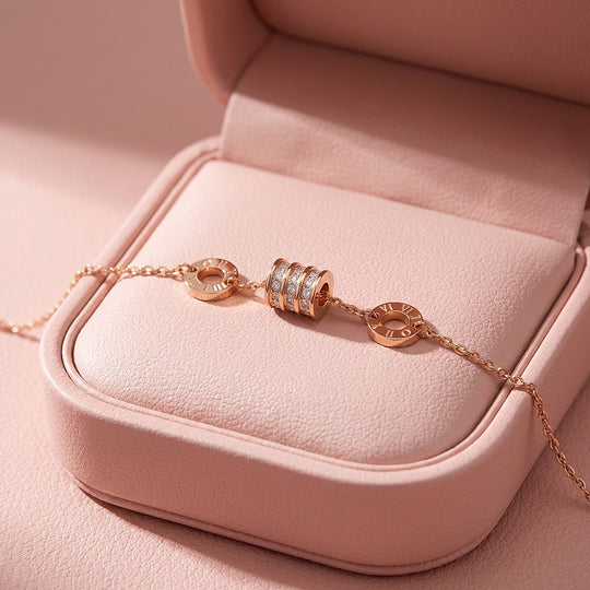 Pavé Barrel Roman Numeral Chain Bracelet | Luxe6589