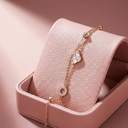 Clover &amp; Pavé Circle Double Layer Bracelet | Luxe6611
