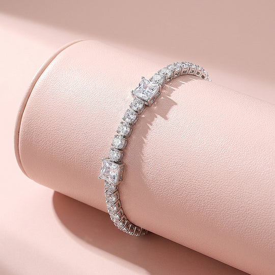Alternating Princess &amp; Round Tennis Bracelet | Luxe6671