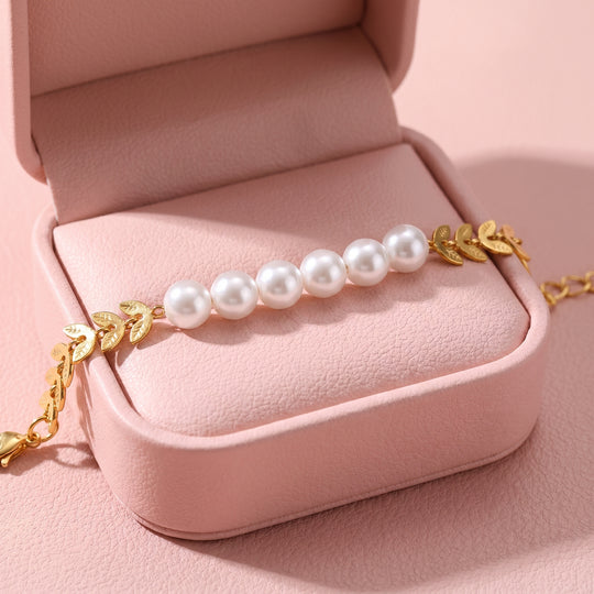 Pearl &amp; Leaf Chain Bracelet | Luxe6696