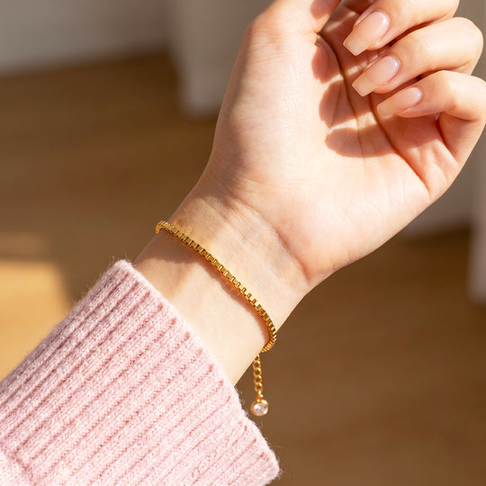 Box Chain Bracelet with Diamond Simulant Charm | Luxe6698