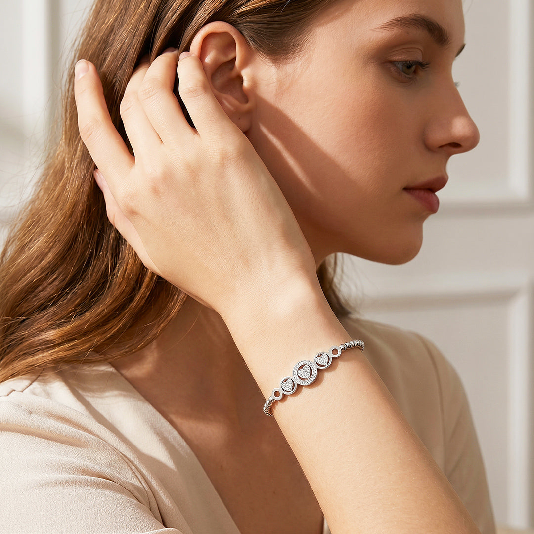 Pavé Hearts Circle Adjustable Bead Bracelet | Luxe6716