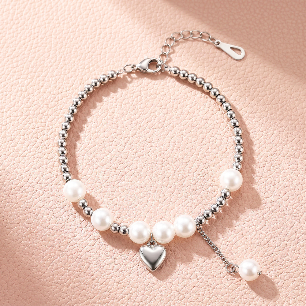 Pearls & Gold Beads Heart Charm Bracelet | Luxe6718