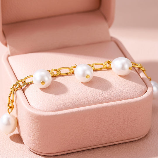 Pearl Drop Figaro Chain Bracelet | Luxe6722