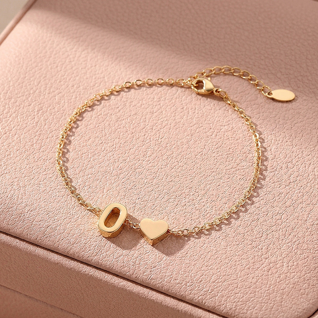 Initial Heart Charm Bracelet | Women&