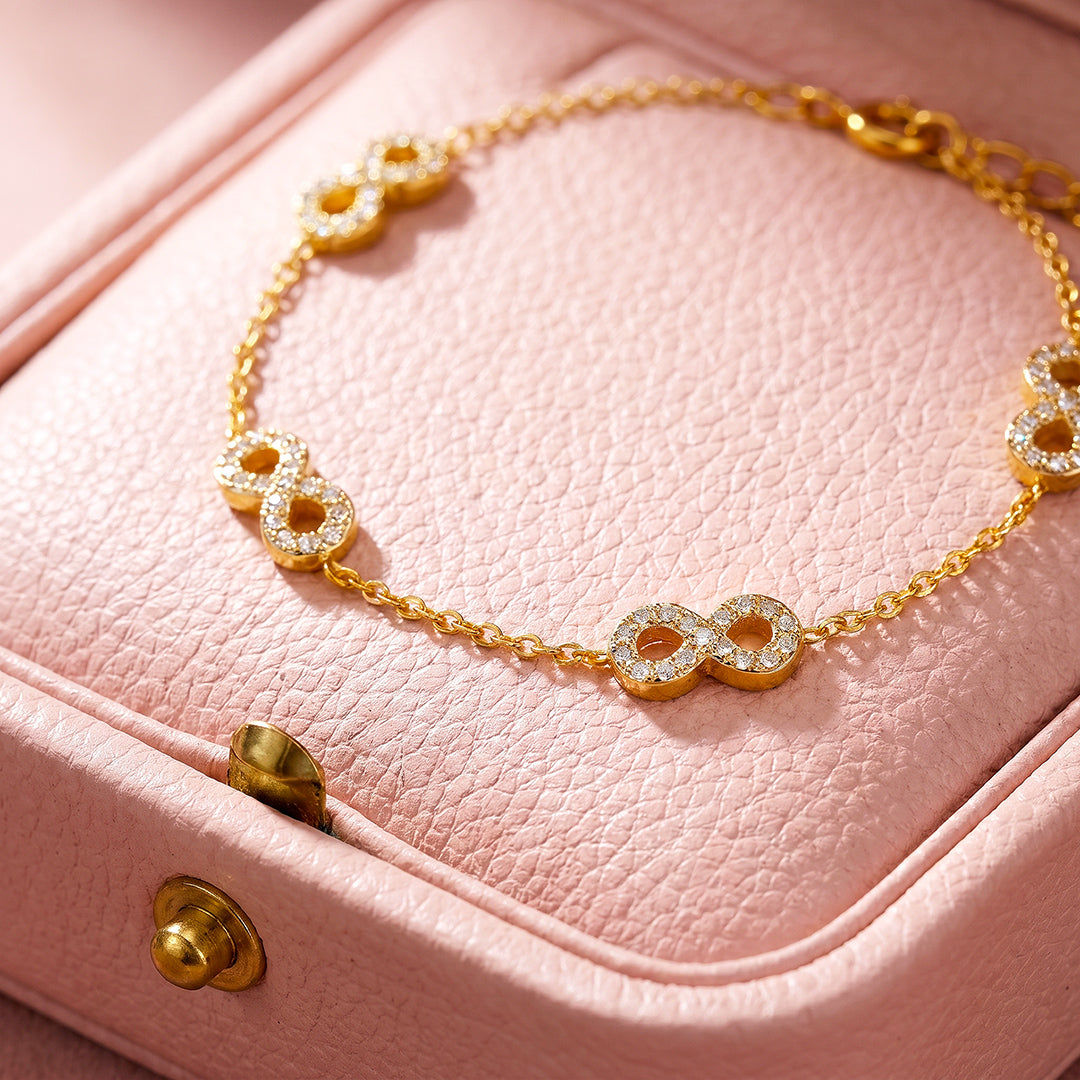 Pavé Infinity Station Bracelet | Women&