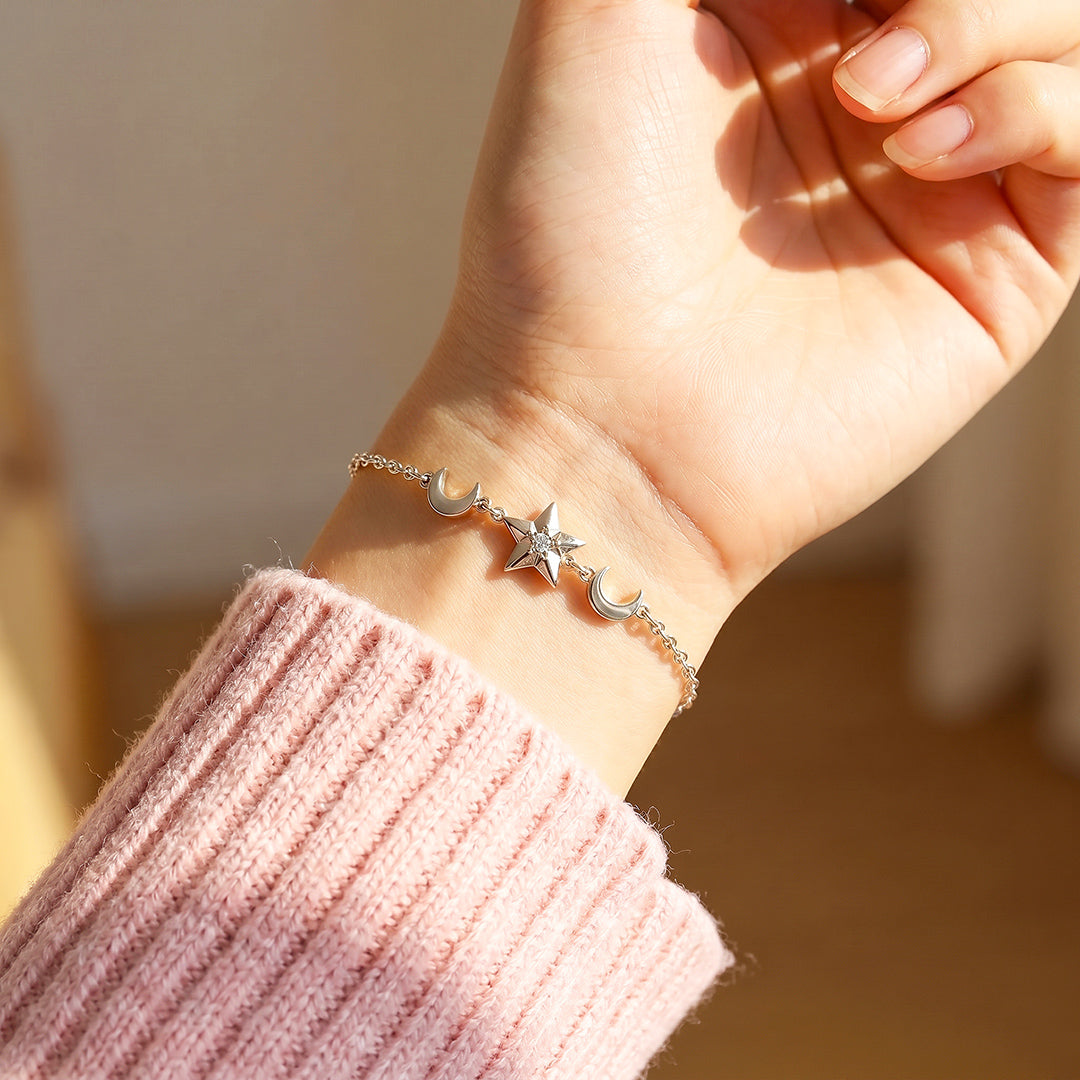 Star &amp; Moon Charm Bracelet | Women&