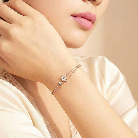 Snowflake Bracelet | Diamond Simulant | Luxe6190 - bangle | Singapore Jewellery, Wedding Rings &amp; Gifts | Same Day Delivery | Tiara.com.sg