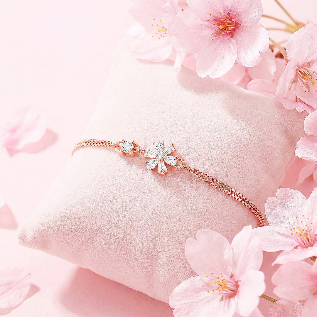 Snowflake Bracelet | Diamond Simulant | Luxe6190 - bangle | Singapore Jewellery, Wedding Rings &amp; Gifts | Same Day Delivery | Tiara.com.sg