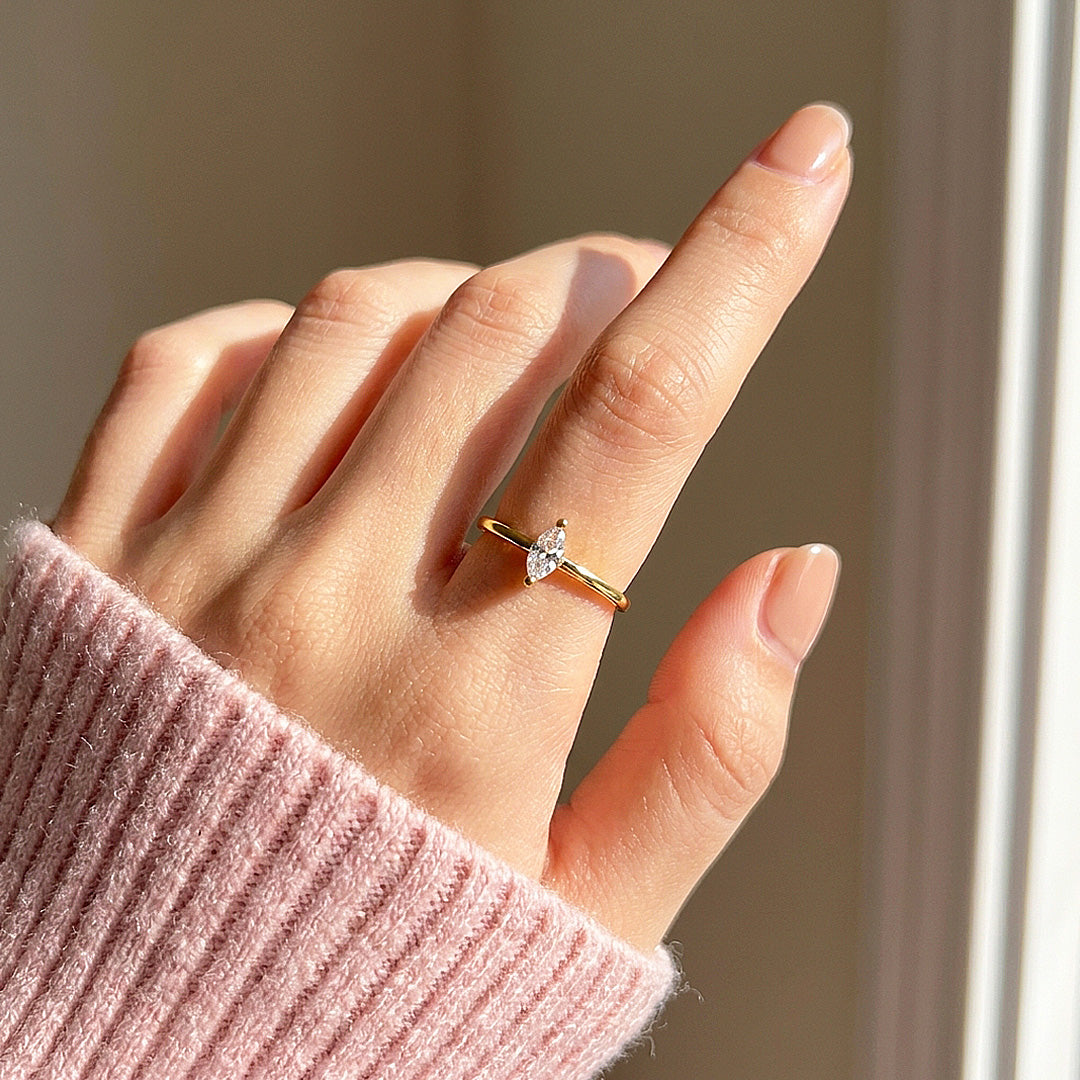 Marquise Solitaire Minimalist Band | Women&