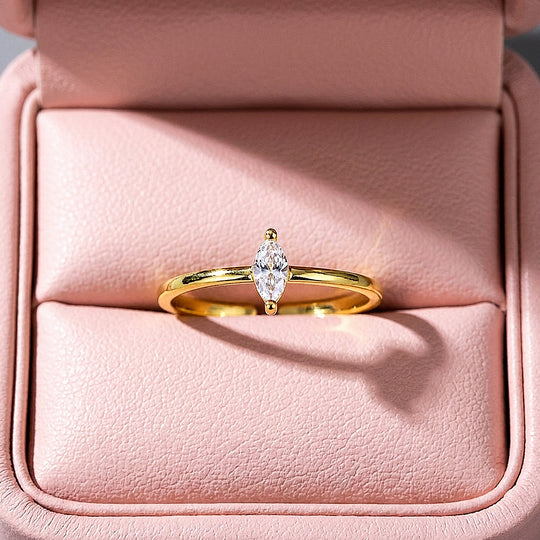 Marquise Solitaire Minimalist Band | Women&