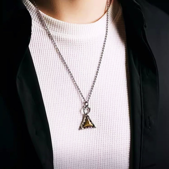 MN1055 - Eye of Horus - Necklace | Singapore Jewellery, Wedding Rings &amp; Gifts | Same Day Delivery | Tiara.com.sg