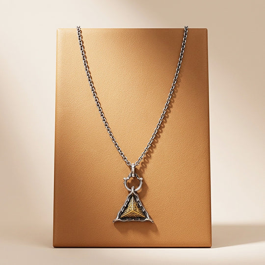 Eye of Horus Pendant | Men&