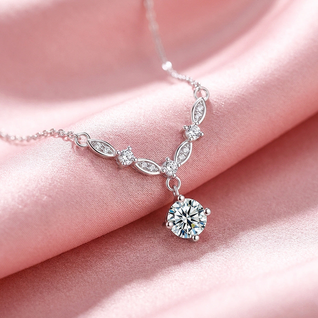 Leaf Vine Drop Moissanite Pendant Necklace | PRM2050