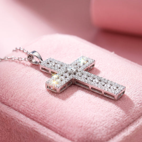 Pavé Moissanite Cross Pendant Necklace | Prm2072