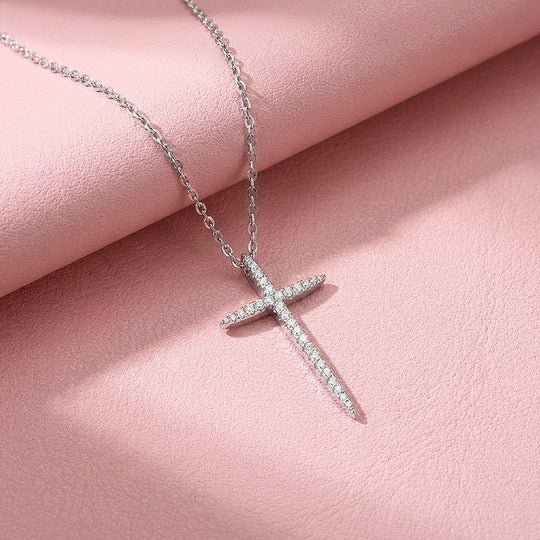 Pavé Cross Moissanite 925 Silver Pendant Necklace | PRM2086