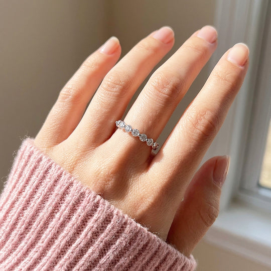 Graduated Bezel Eternity Ring | Moissanite | 925 Sterling Silver | Prm5002