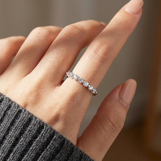 Graduated Bezel Eternity Ring | Moissanite | 925 Sterling Silver | Prm5002