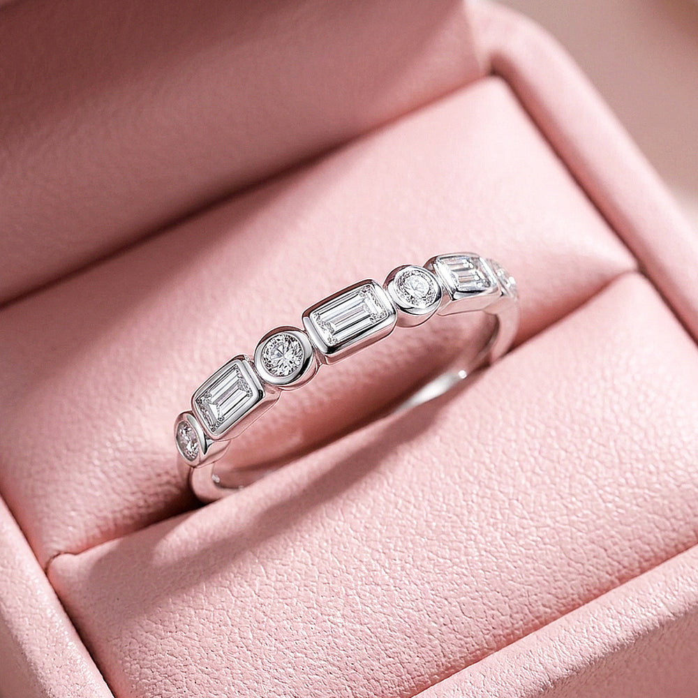 Emerald Cut & Round Bezel Band Ring | Diamond Simulant | 925 Sterling Silver | Prm5019