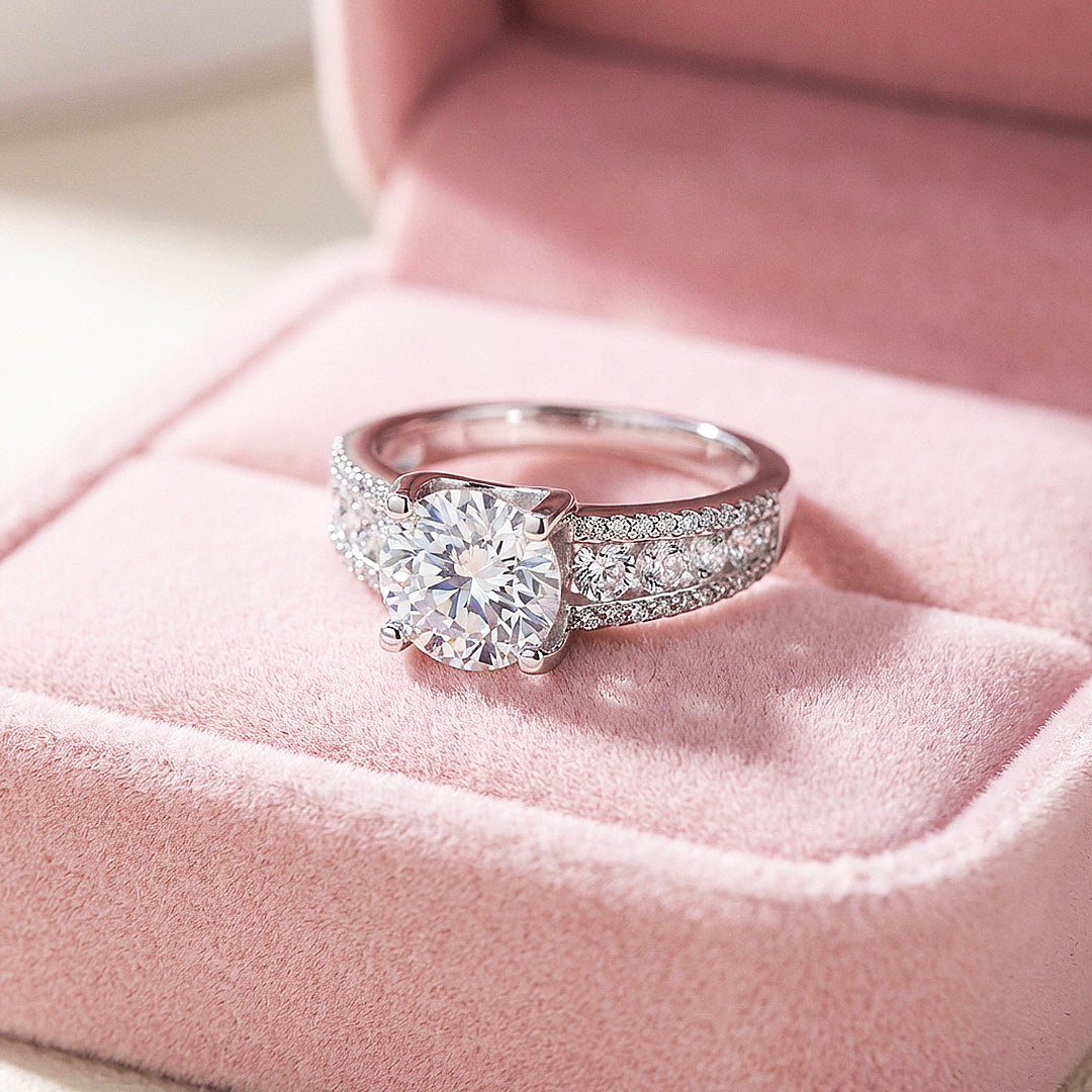 Round Brilliant Split Shank Moissanite Ring | 925 Sterling Silver | PRM7129