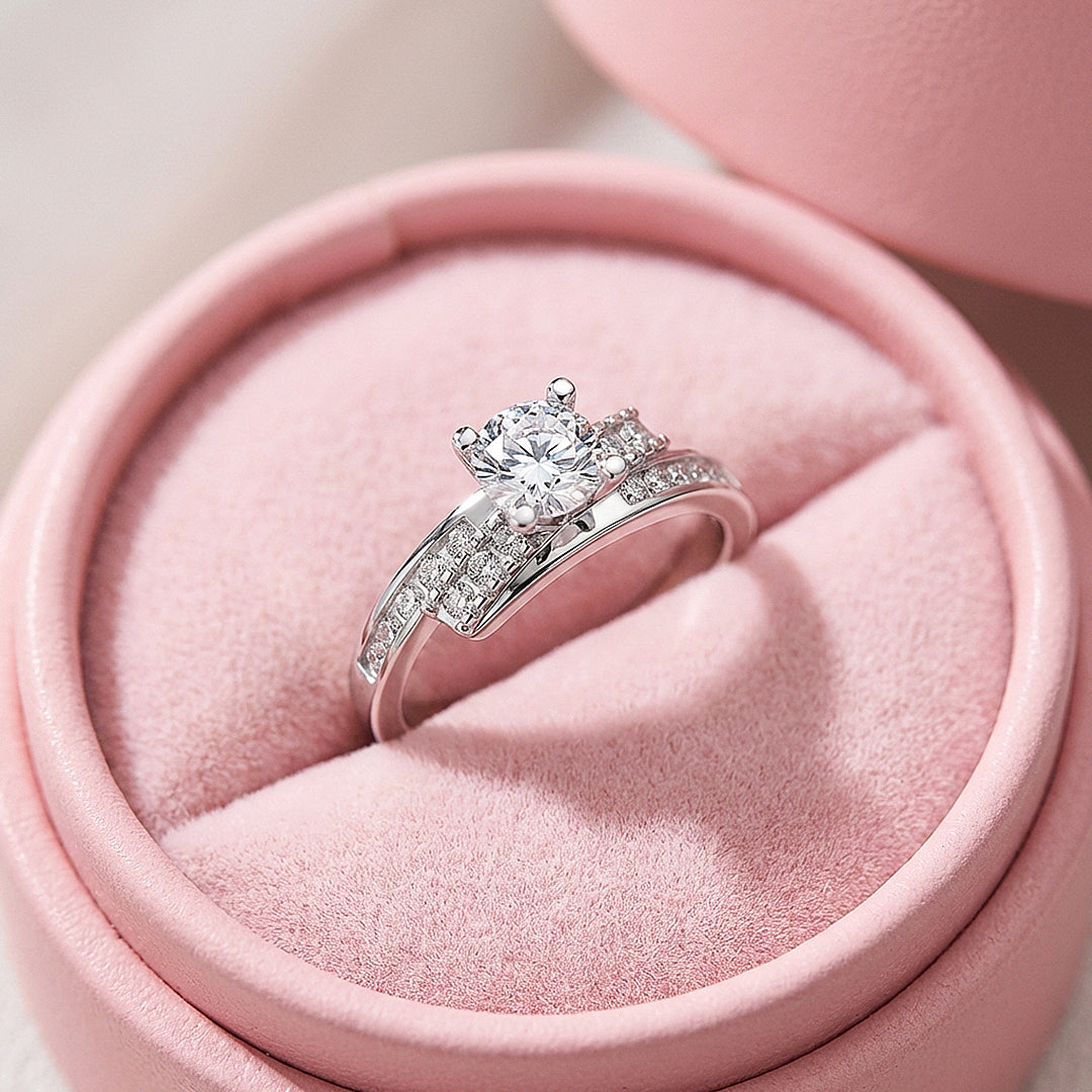 Round Moissanite Solitaire Ring | 925 Sterling Silver | PRM7131