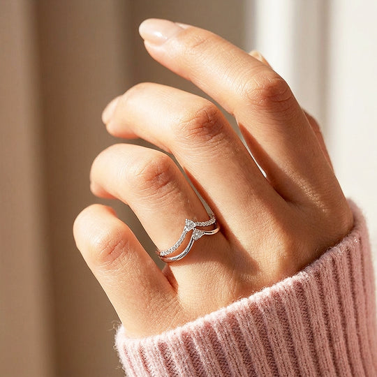 Heart Chevron Moissanite Ring Set | 925 Sterling Silver | PRM7188