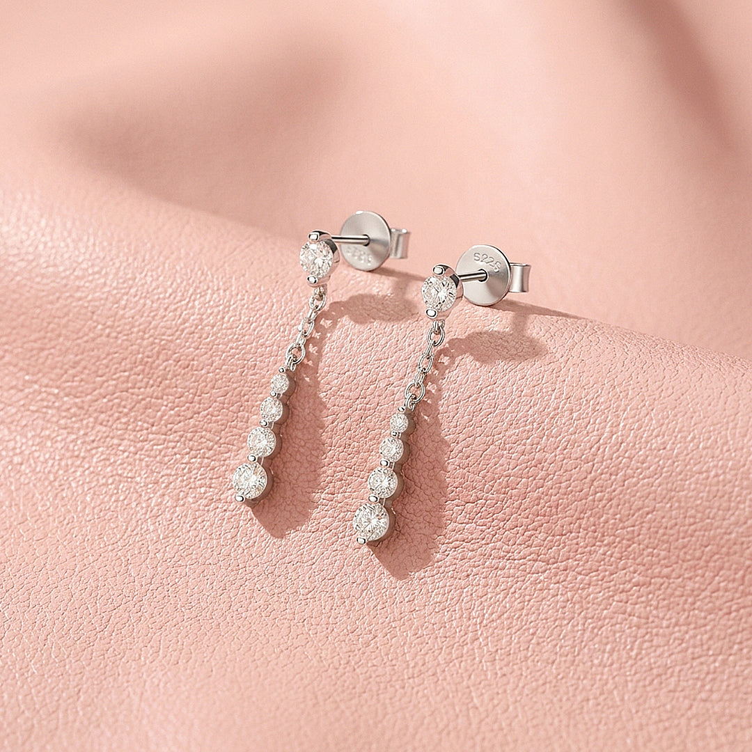 Graduated Round Brilliant Drop Earrings | Moissanite | 925 Sterling Silver | Prm8188