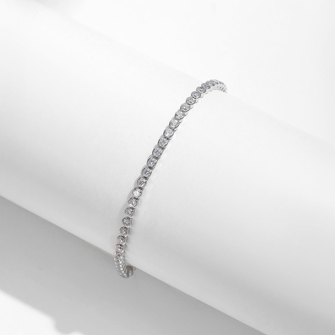 Classic Round Tennis Bracelet | Diamond Simulant | Prm9101 - Bracelets | Singapore Jewellery, Wedding Rings &amp; Gifts | Same Day Delivery | Tiara.com.sg