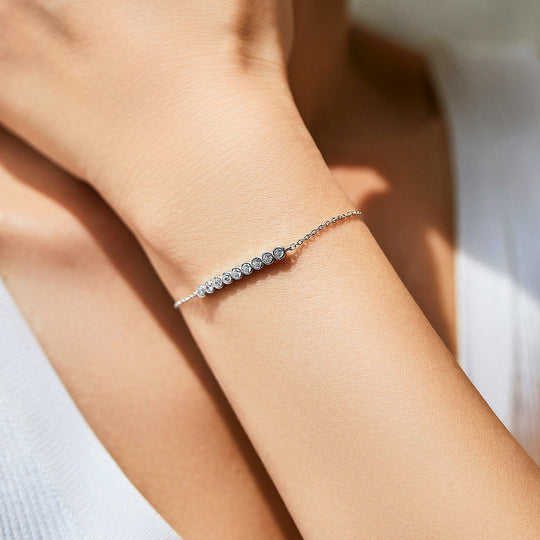 Moissanite Horizontal Bar Bracelet | Prm9115 - Bracelets | Singapore Jewellery, Wedding Rings &amp; Gifts | Same Day Delivery | Tiara.com.sg
