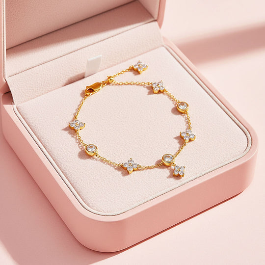 Clover Motif Charm Bracelet | Moissanite | Prm9130 - Bracelets | Singapore Jewellery, Wedding Rings &amp; Gifts | Same Day Delivery | Tiara.com.sg