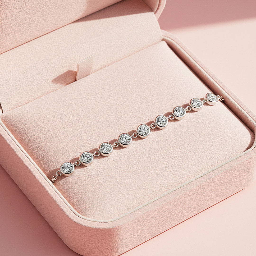 Bezel Moissanite Link Bracelet | Prm9131 - Bracelets | Singapore Jewellery, Wedding Rings &amp; Gifts | Same Day Delivery | Tiara.com.sg