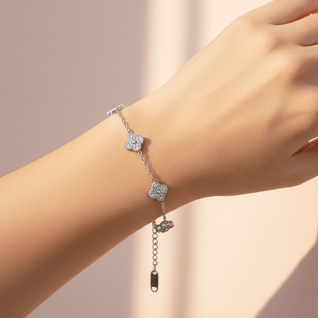 Pavé Clover Station Bracelet | Moissanite | Prm9133 - Bracelets | Singapore Jewellery, Wedding Rings &amp; Gifts | Same Day Delivery | Tiara.com.sg