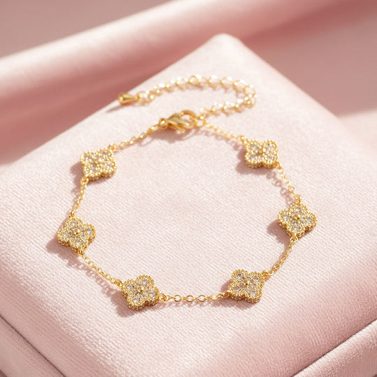 Pavé Clover Station Bracelet | Moissanite | Prm9133 - Bracelets | Singapore Jewellery, Wedding Rings &amp; Gifts | Same Day Delivery | Tiara.com.sg