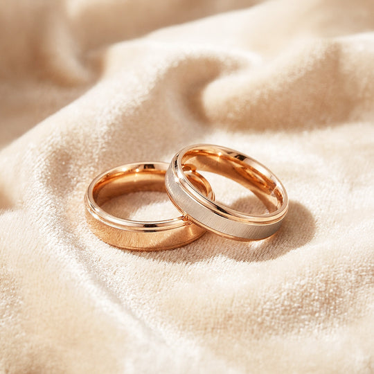 Sync | Matte and Polished Tiered Wedding Band