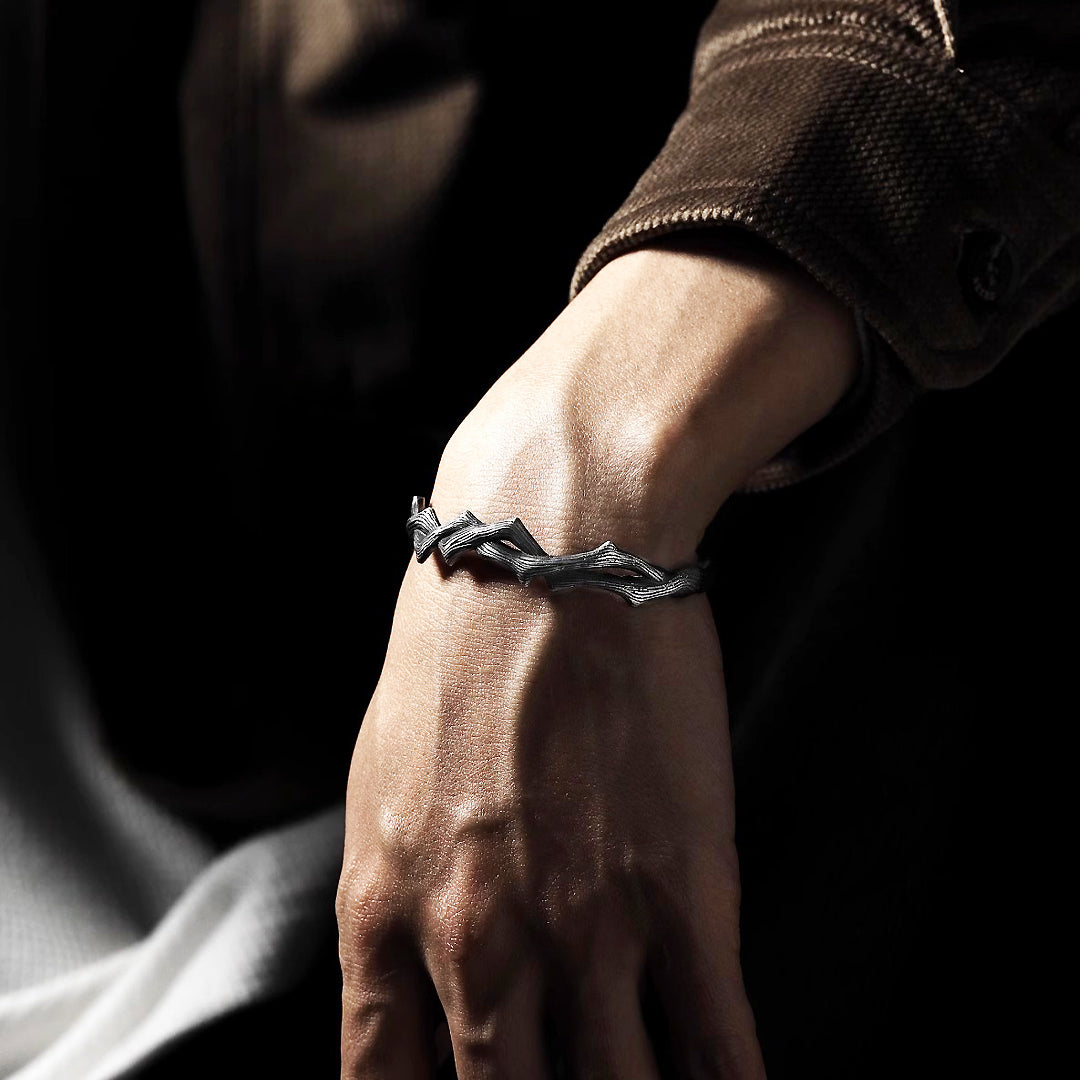 Warrior's Thorns - Bracelet | Singapore Jewellery, Wedding Rings & Gifts | Same Day Delivery | Tiara.com.sg